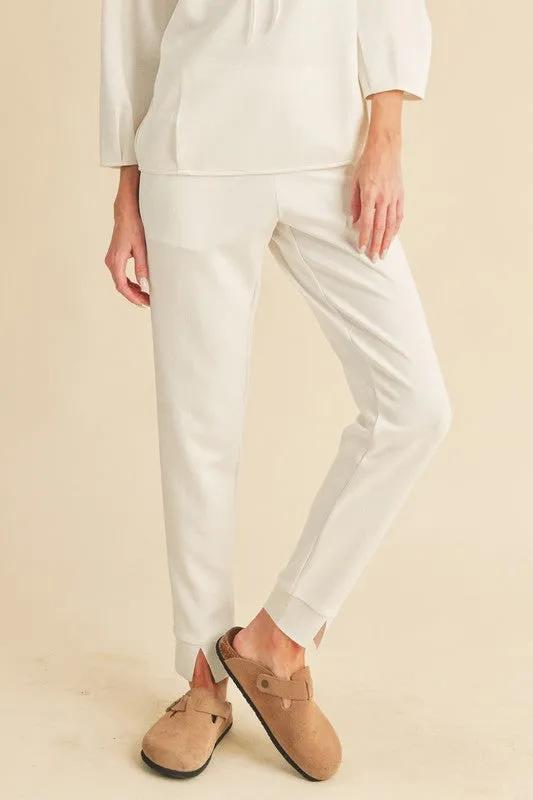 Comfortable Elastic Waist Joggers with Pockets in Cream Color: Perfect for Casual Wear