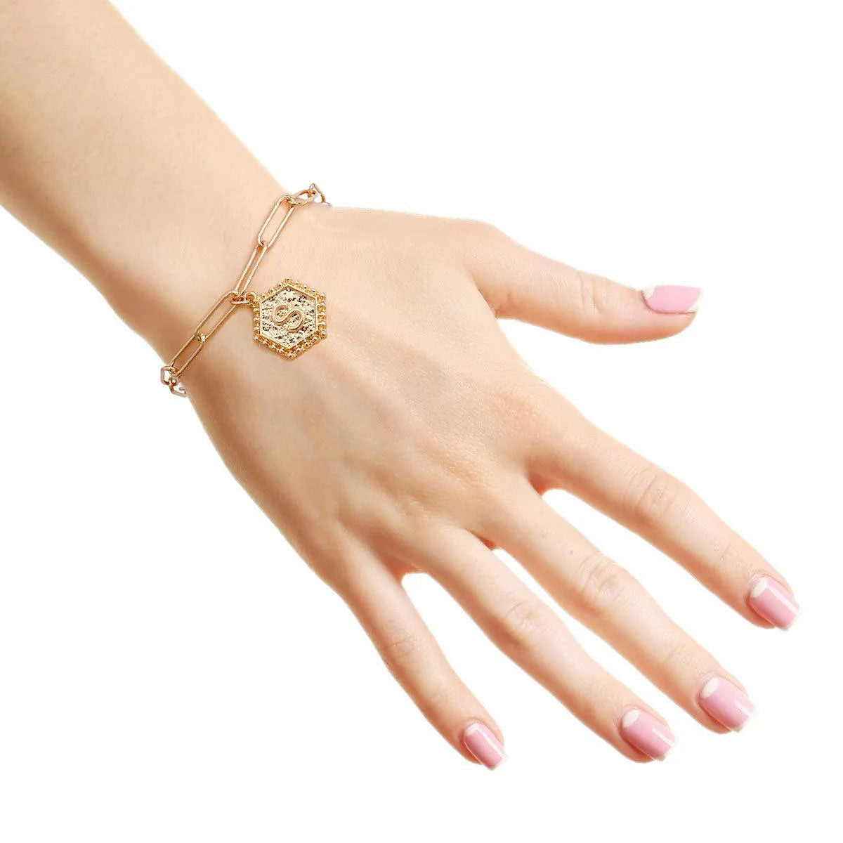 Chic Women's Gold Bracelet with Initial S Charm - Personalized Gift Idea Pinktown