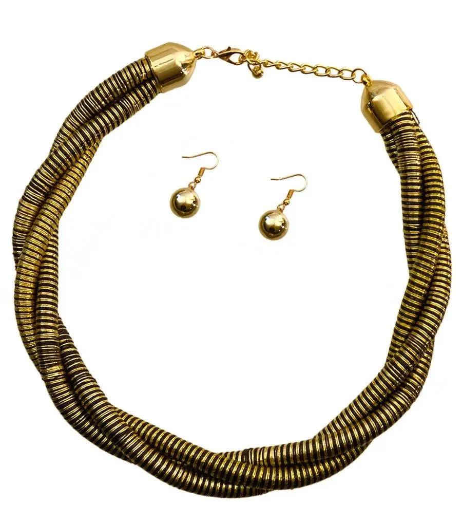 Cord Necklace Set: Black Gold Elegance for All Occasions!