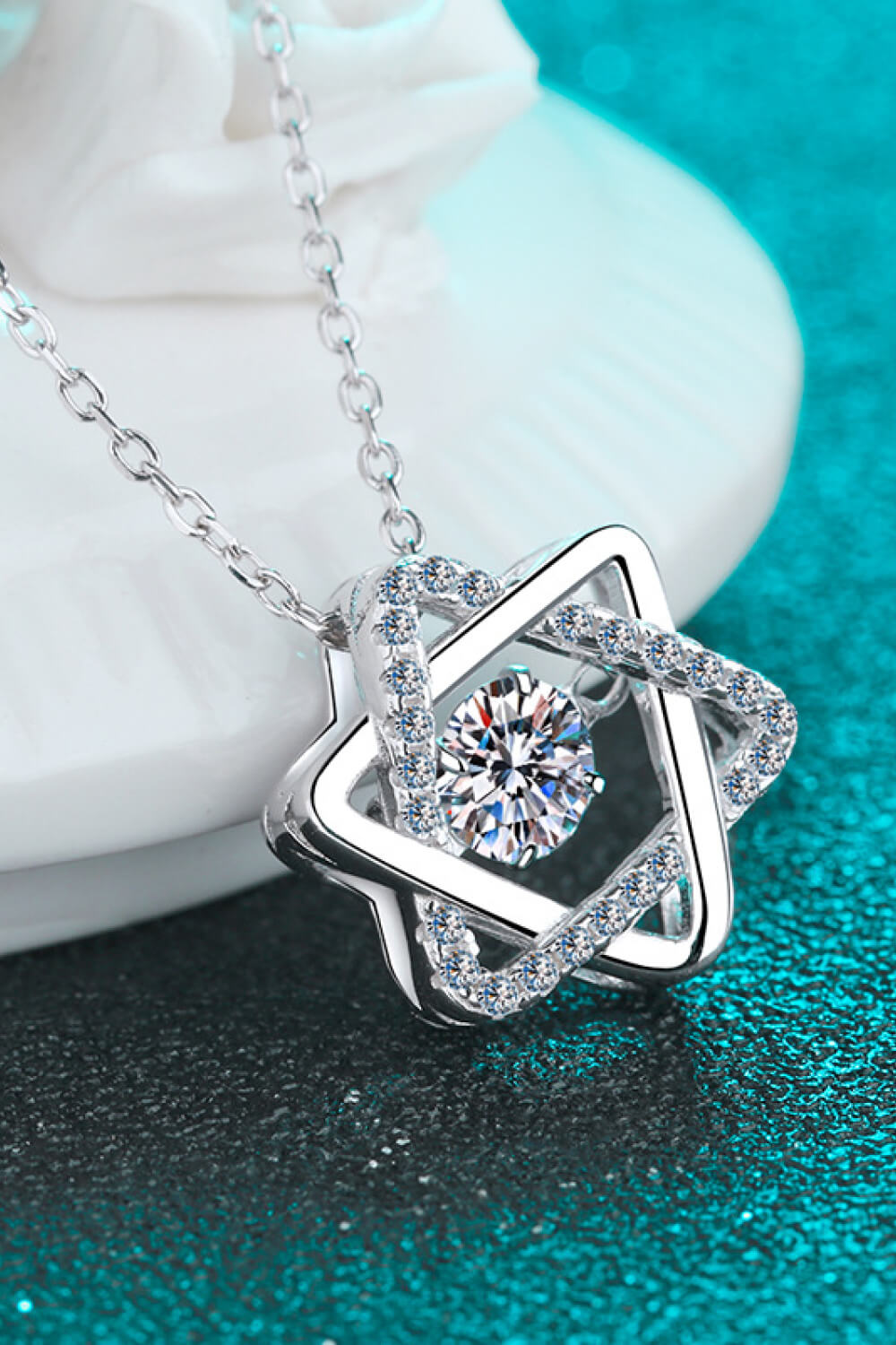 Dancing Moissanite Six-Pointed Star Necklace - Dainty and Delicate Jewelry Bubble