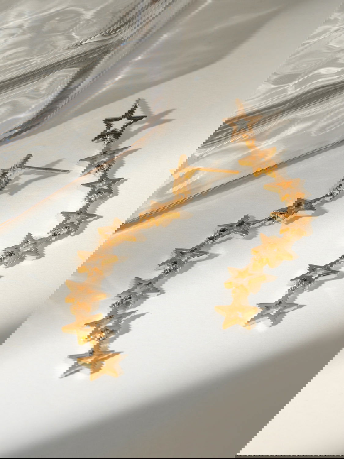 Dazzling Star Cutout Earrings: Elevate Your Style Trendsi