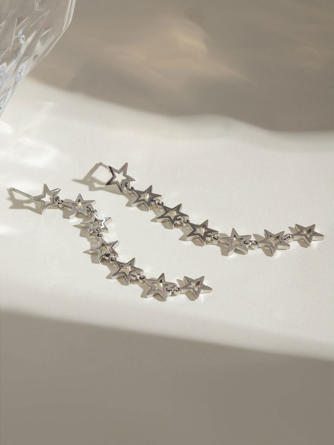 Dazzling Star Cutout Earrings: Elevate Your Style Trendsi