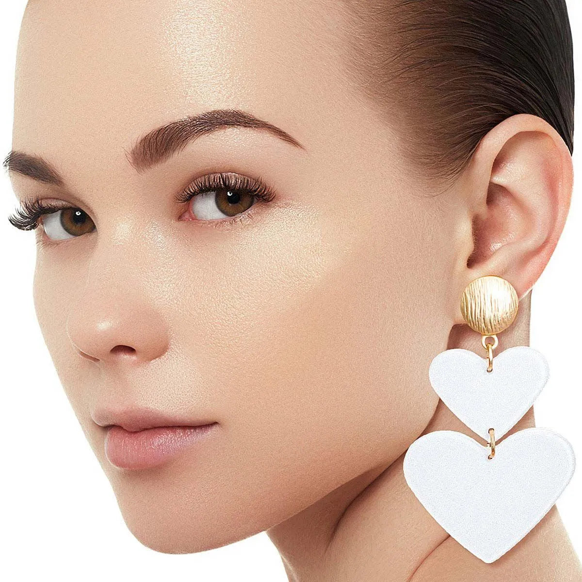 Earrings in Gold Tone with White Drop Hearts Pinktown