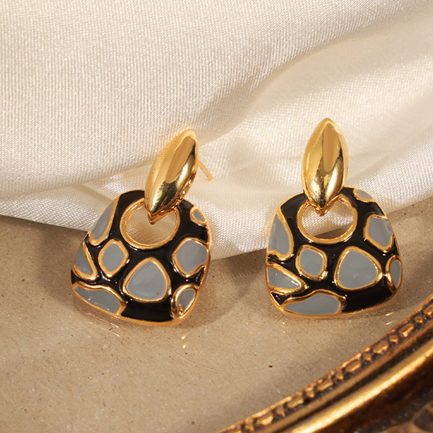 Elegant Women's Earrings for Every Occasion Trendsi