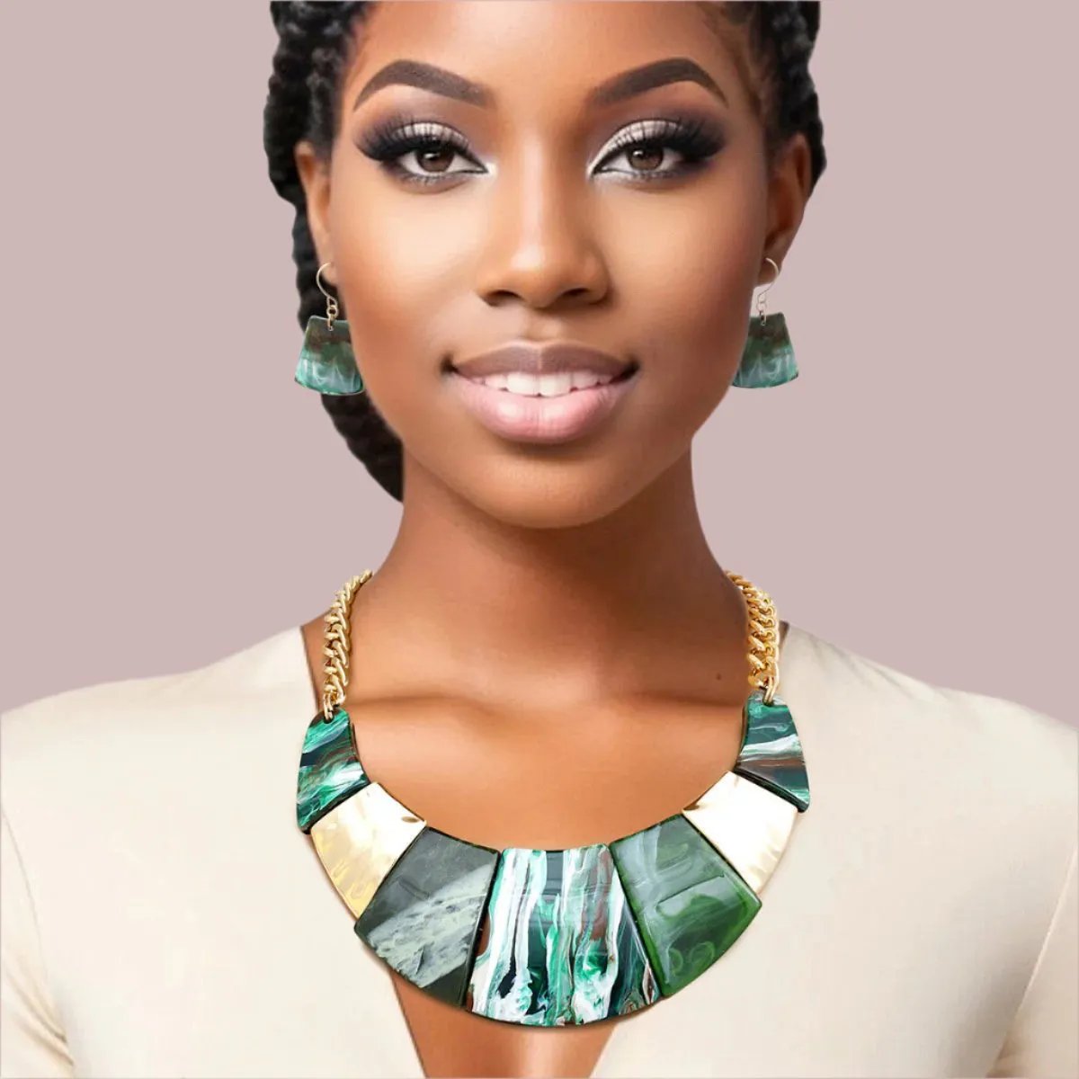 Graduated Marbled Green and White Acrylic Bib Necklace Set