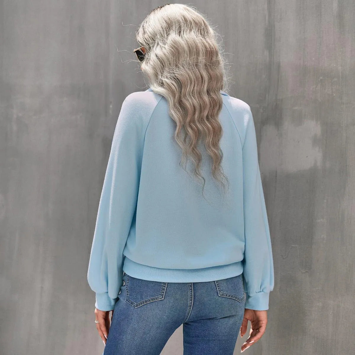 Long Sleeve Buttoned Sweatshirt Jewelry Bubble