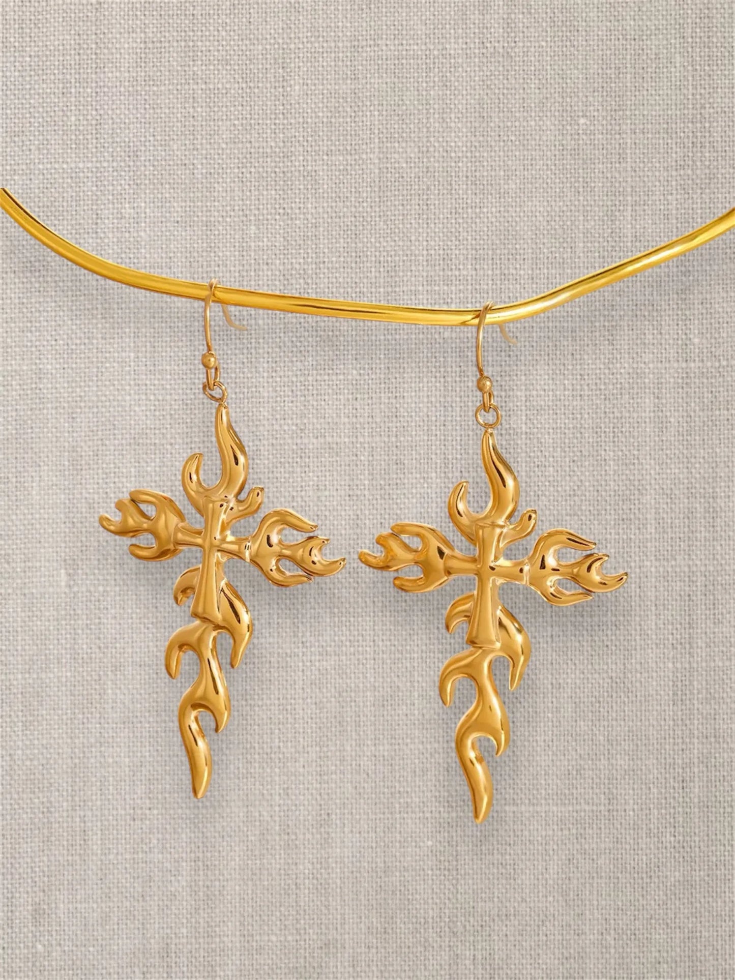 Statement Earrings for Bold Style Trendsi