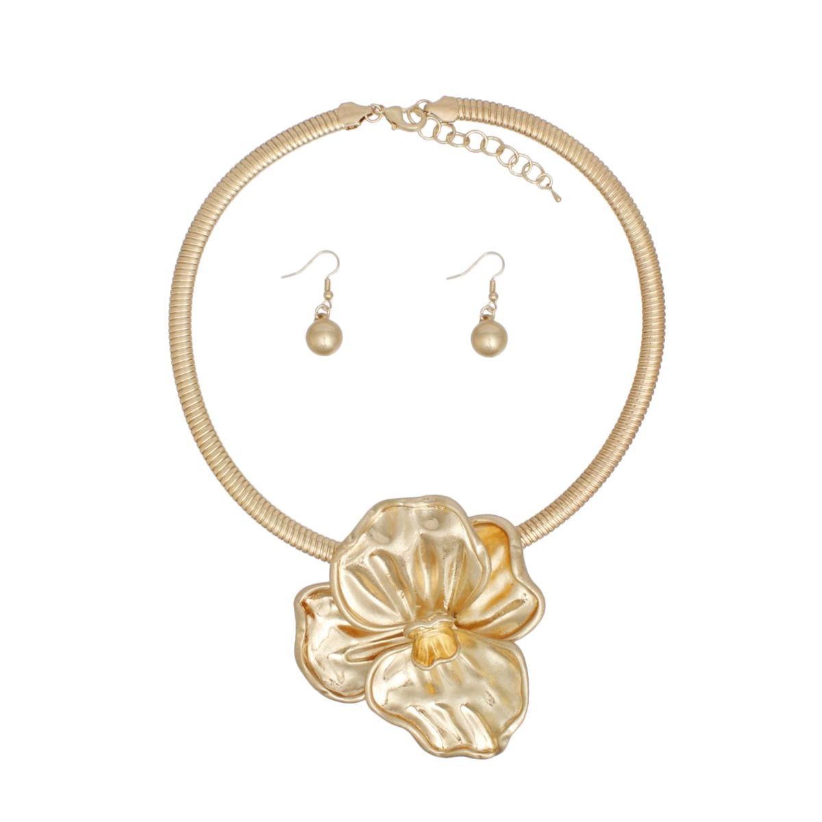 Sculptural Floral Gold Collar Necklace Set with Petal Pendant and Earrings
