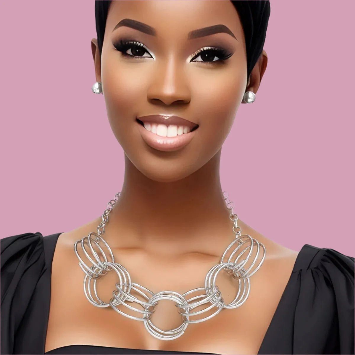 Oval Silver Tone Link Necklace - Bold, Striking Design