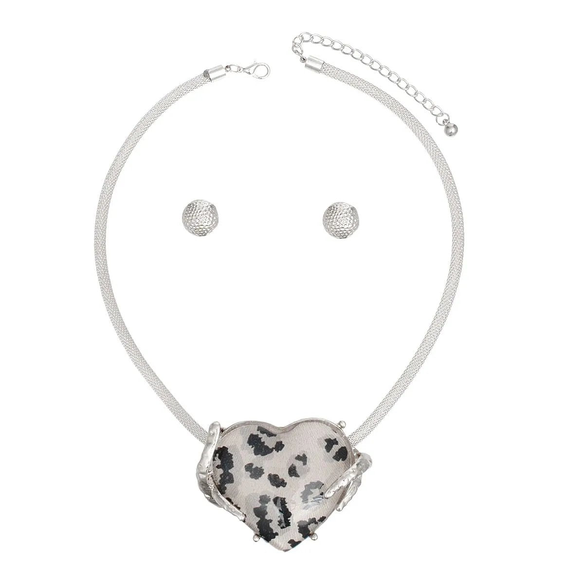 Pendant Leopard Heart Silver Mesh Chain Necklace