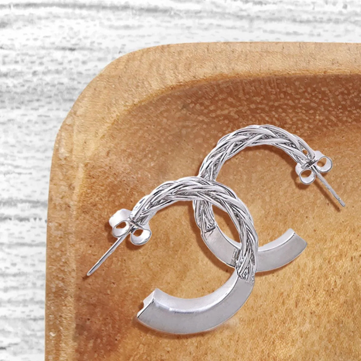 Fashion Jewelry: White Gold Braid Design Open Hoop Earrings Pinktown