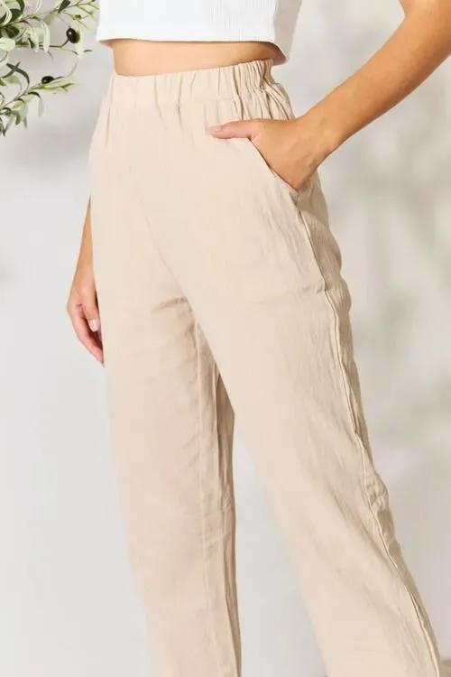 Get Comfy: Khaki Pull-On Pants with Pockets for Women