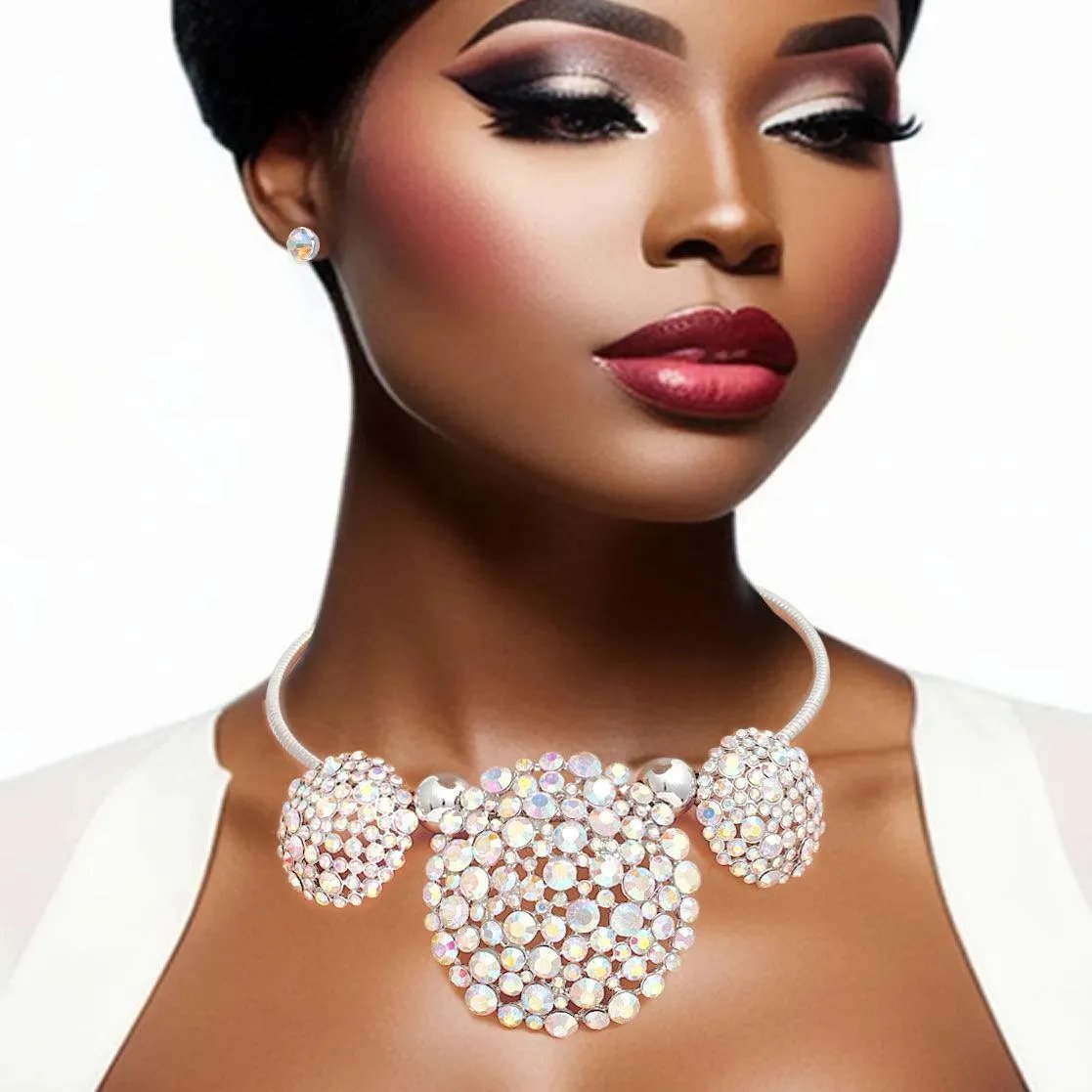 Mesmerizing Aurora Borealis Necklace: Triple Dome Sparkle