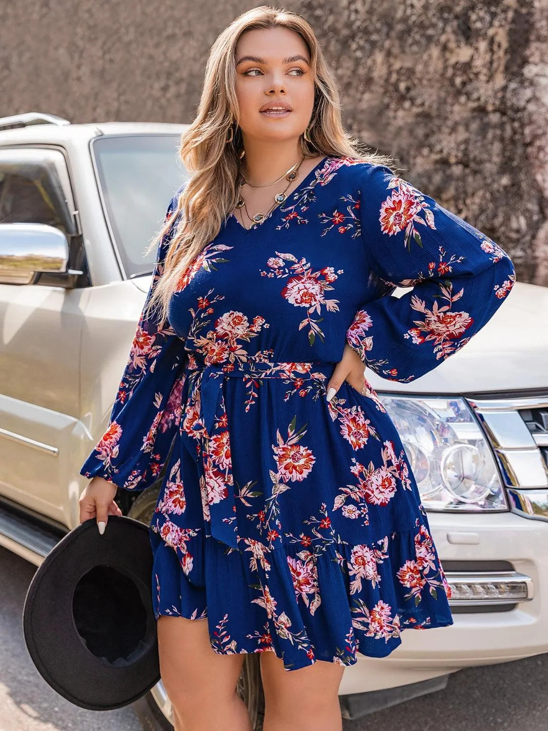 Stunning Plus Size V-Neck Floral Dress for All Day Elegance Jewelry Bubble