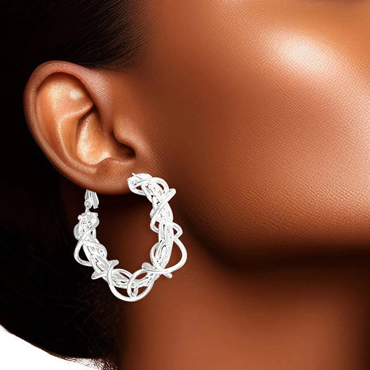 Twisted White Gold-finished Wire Chain Small Hoop Earrings Pinktown