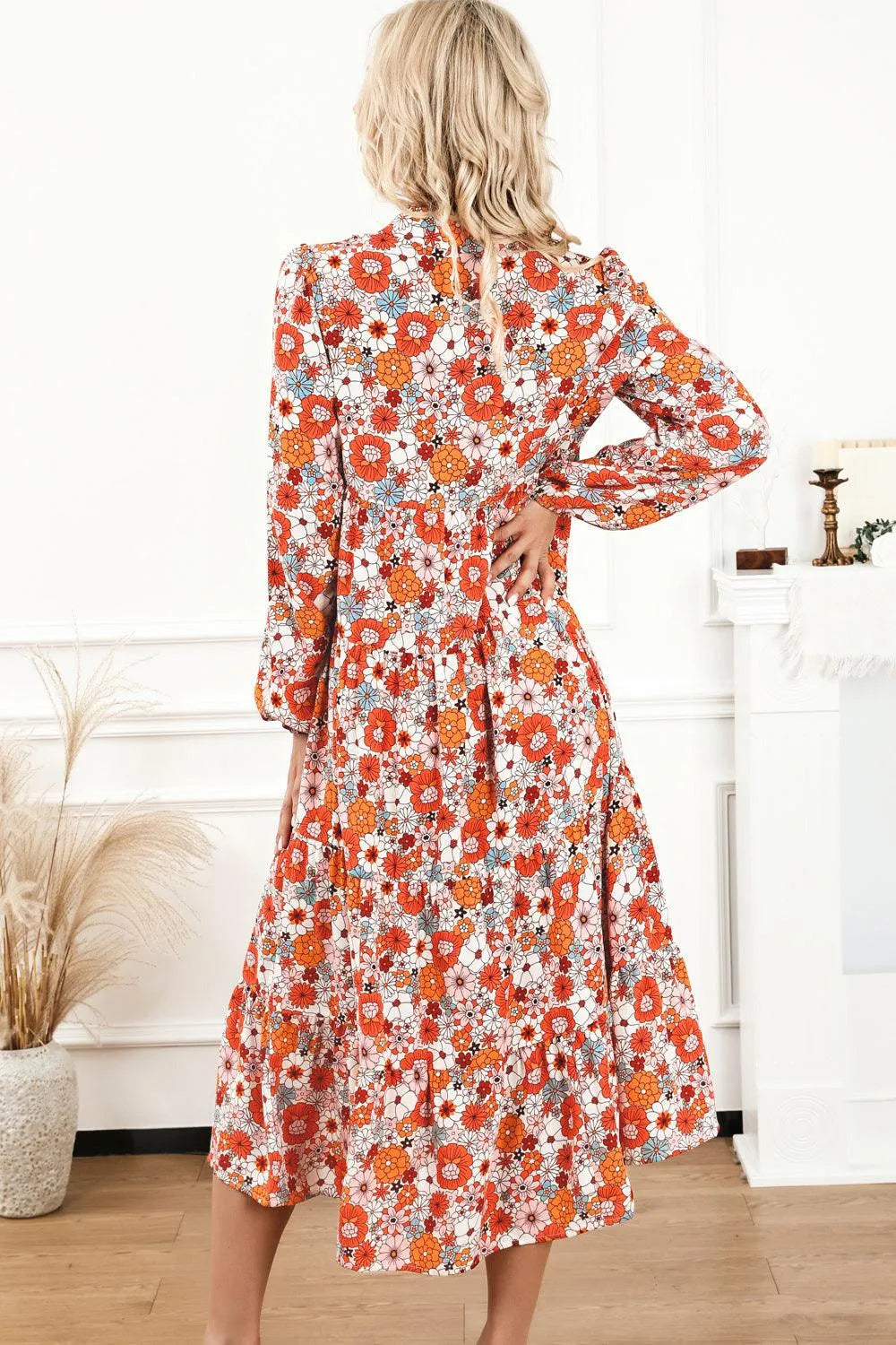 Upgrade Your Wardrobe with a Floral Notched Neck Dress Jewelry Bubble