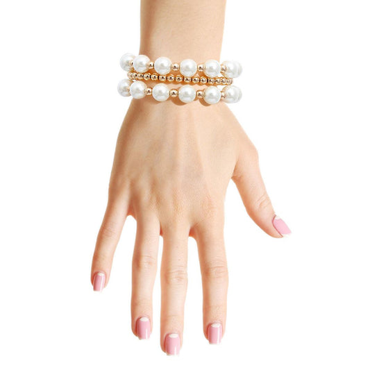 Fashion Jewelry: Luxurious Pearls and Gold Beaded Bracelet Set: Elevate Your Look Today