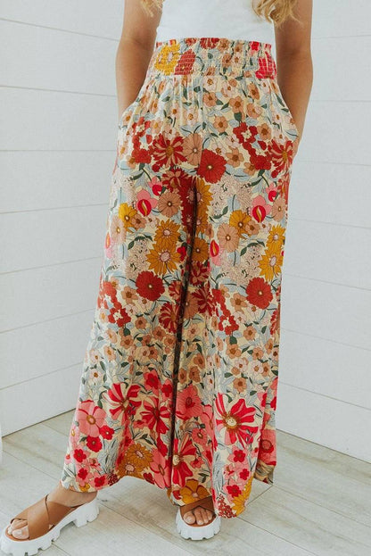 Shop our Super Loose Boho Floral Pants for Women: Perfect for Any Occasion!