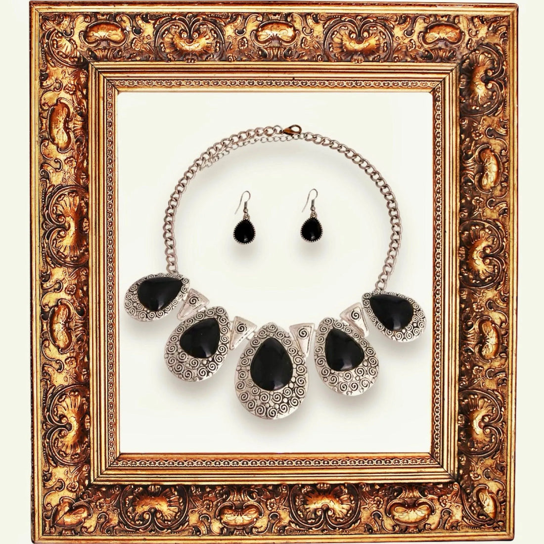 Elevate Your Style: Burnished Gold & Silver Fashion Jewelry - <meta charset="utf-8"><span data-mce-fragment="1">Burnished Gold and Silver Fashion Jewelry – a captivating trend that sets the bar high for style enthusiasts.</span>