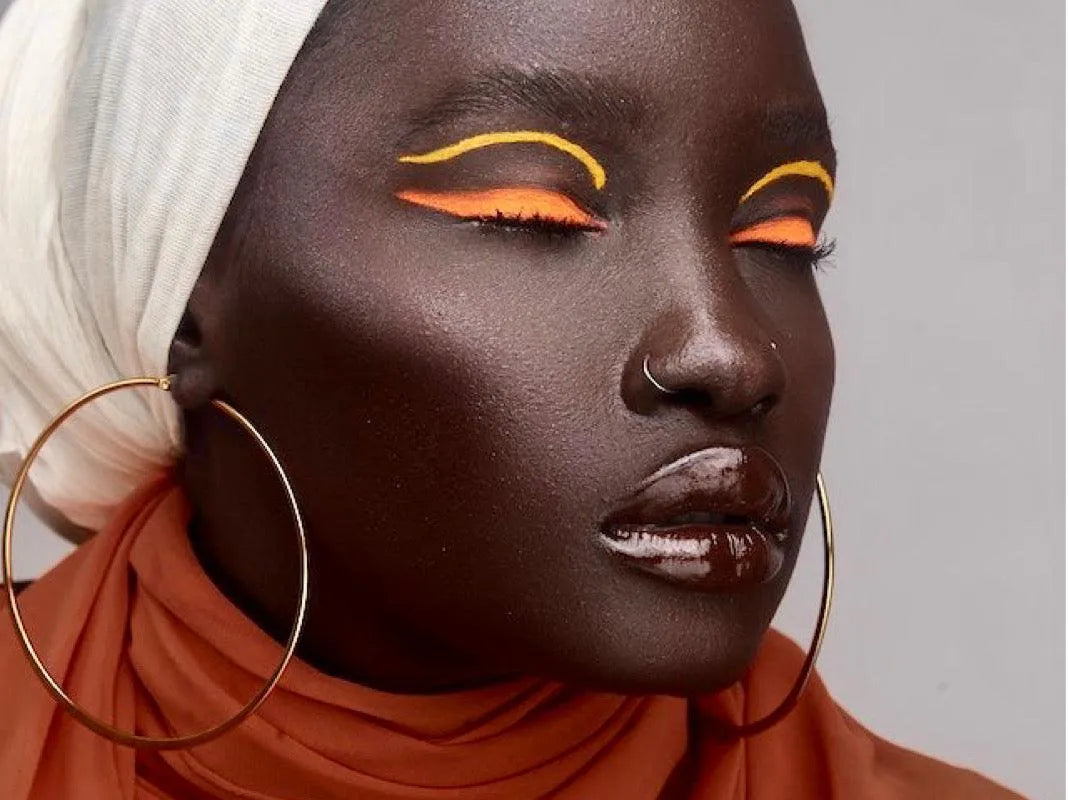 Get Up to Date with the Latest Fashion Trends: Hoop Earrings - Whether colorful and bold or timeless and classic, fashion hoop earrings are a great way to add a personal touch to your fashion style.