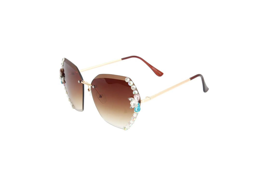 Rhinestone Edge Sunglasses for Women: A Sparkling Addition to Your Accessory Collection - <span>Get noticed in our Rhinestone Edge Sunglasses for Women! Perfect for any occasion, these shades offer both fashion and function. Purchase yours today!</span>