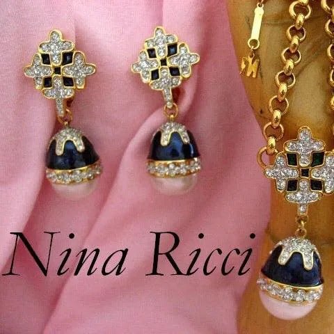 Why Vintage Jewelry Makes the Perfect Heirloom Gift Jewelry Bubble