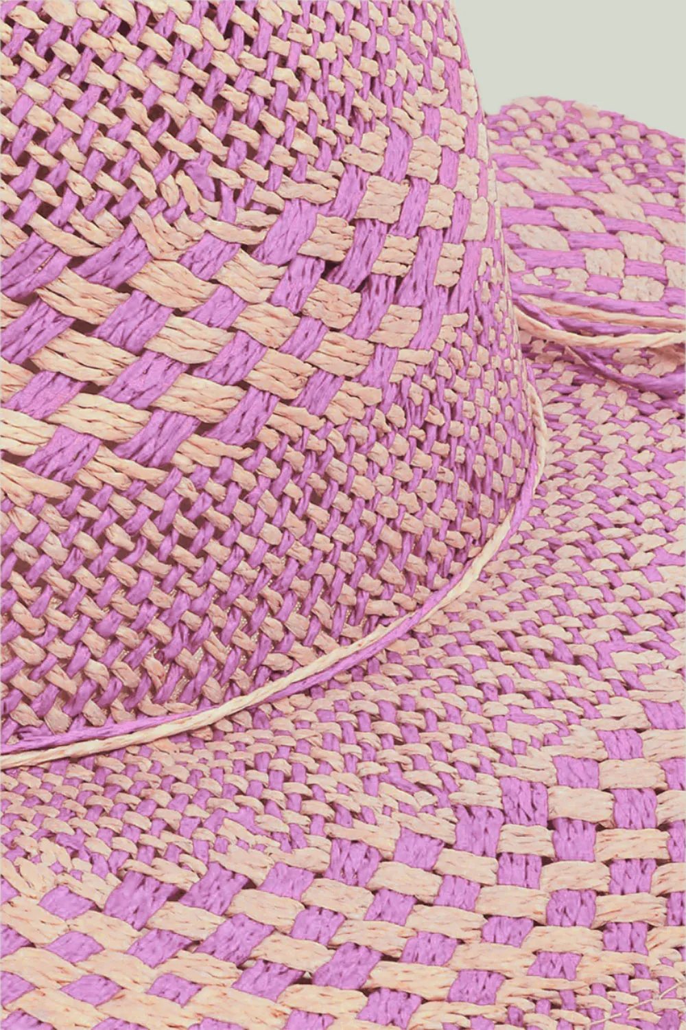 Checkered Straw Weave Sun Hat: Stylish Sun Protection