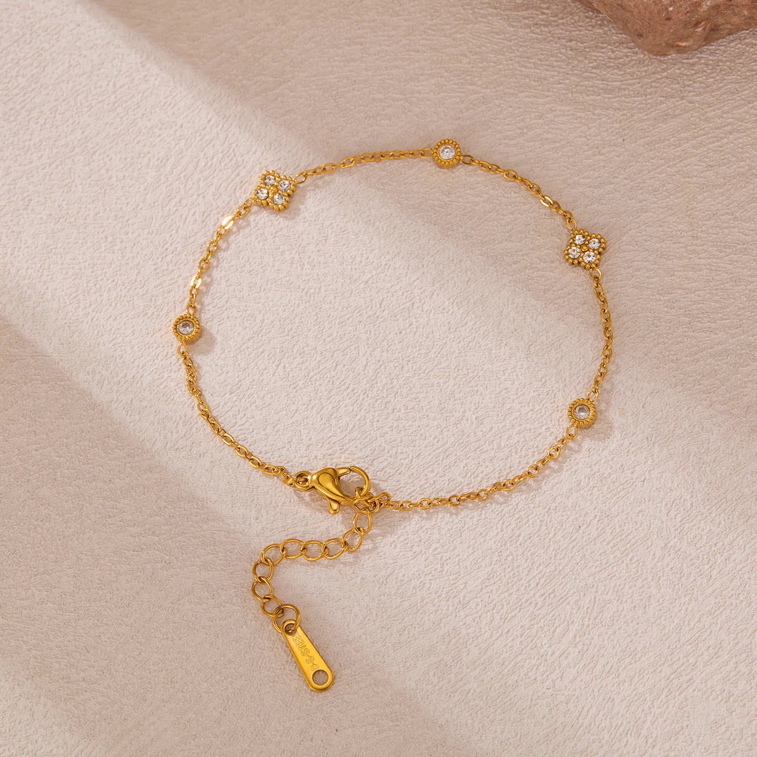 18K Gold Plated Titanium Steel Zircon Bracelet Dainty Chain Elegance