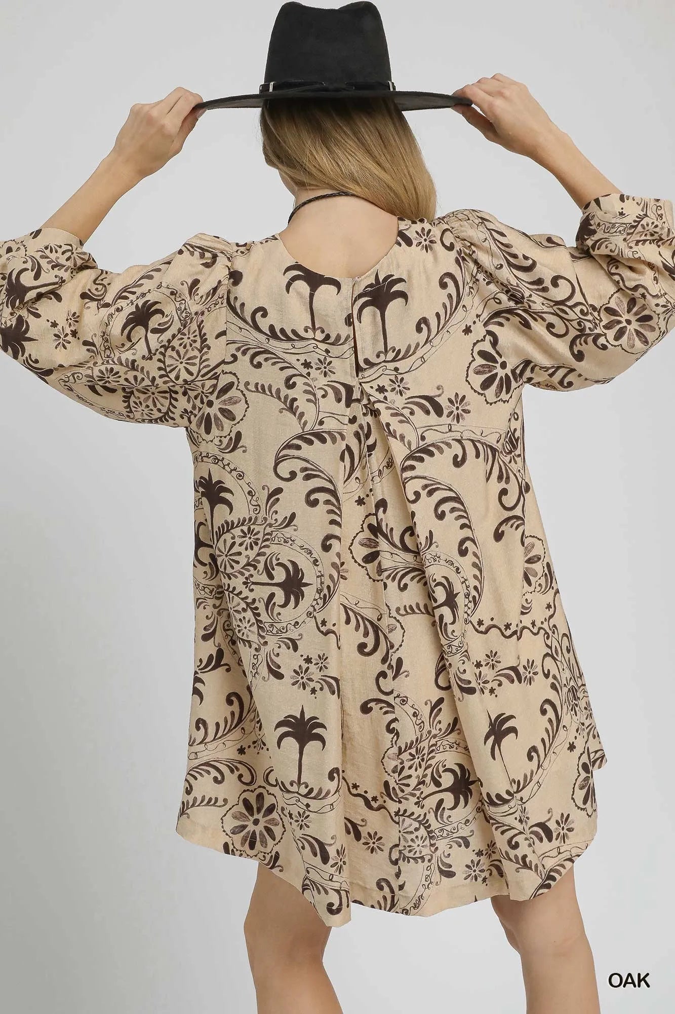 Cozy & Chic: Shop Floral Print Jeggings Today!