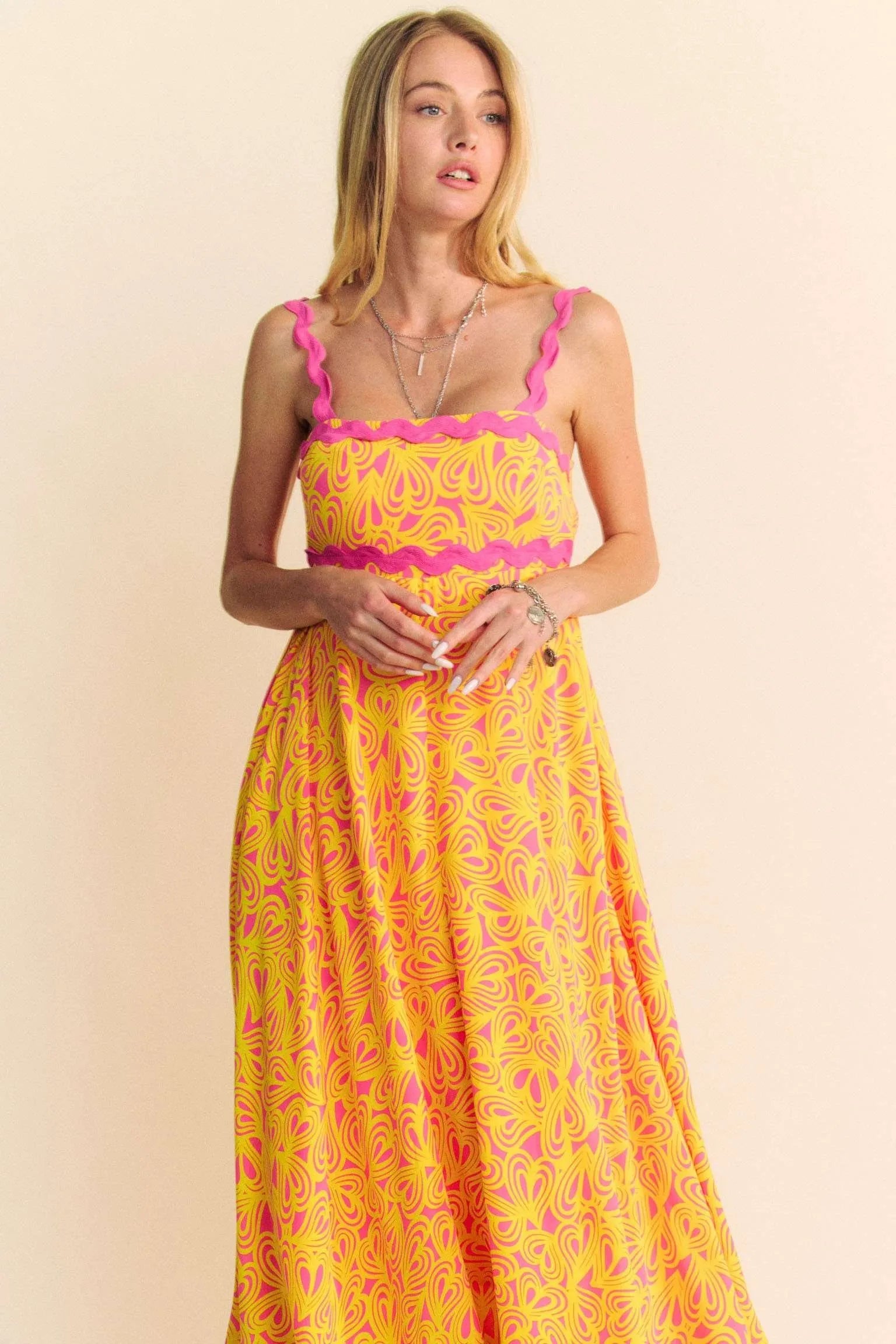 Davi & Dani Geo 2 Tone Printed Wavi Trim Tiered Maxi Dress Trendsi