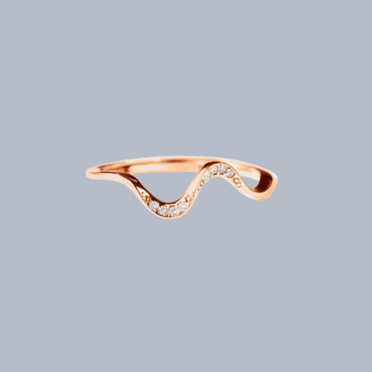 Minimalist Wave Ring – Dainty Sterling Silver