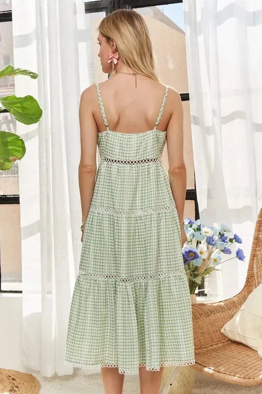 Washed Dress with Gingham Detail: Effortless Summer Style