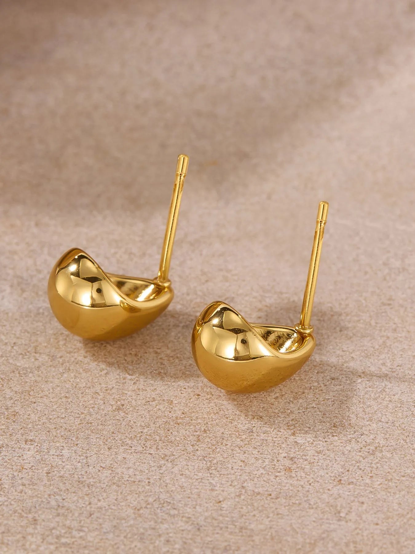 18k Gold-Plated Titanium Earrings Modern Teardrop Studs for Women
