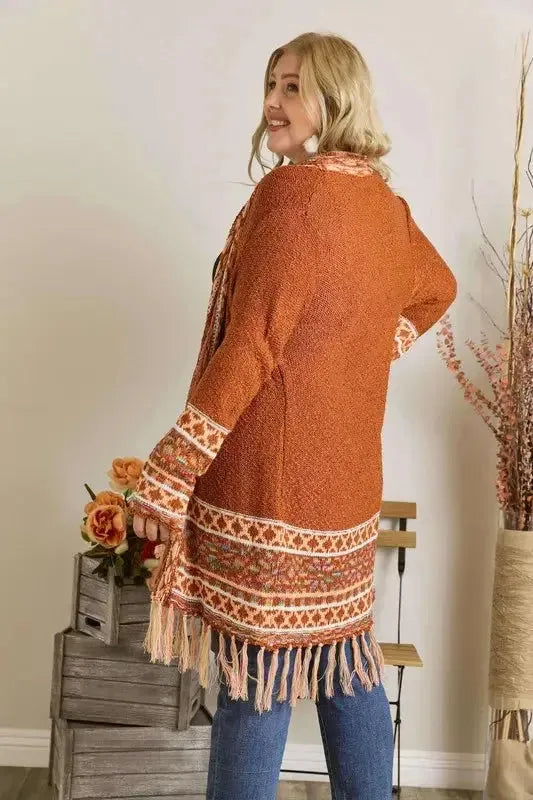 Fringe Hem Aztec Border Cardigan – Boho Chic Statement Layer for Cozy Style