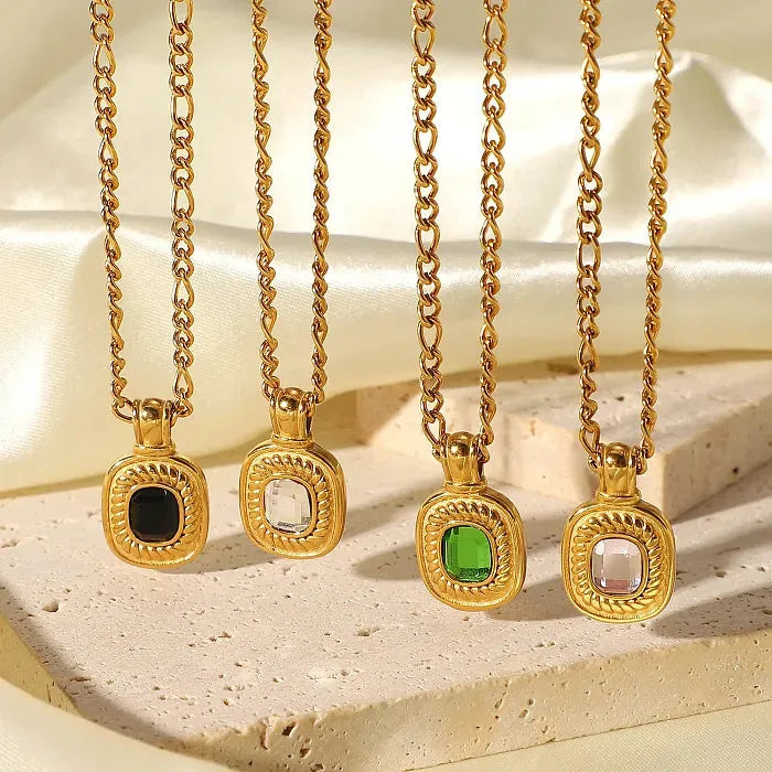 Elegant Rhinestone Pendant Necklace - Gold Fashion Jewelry for Women