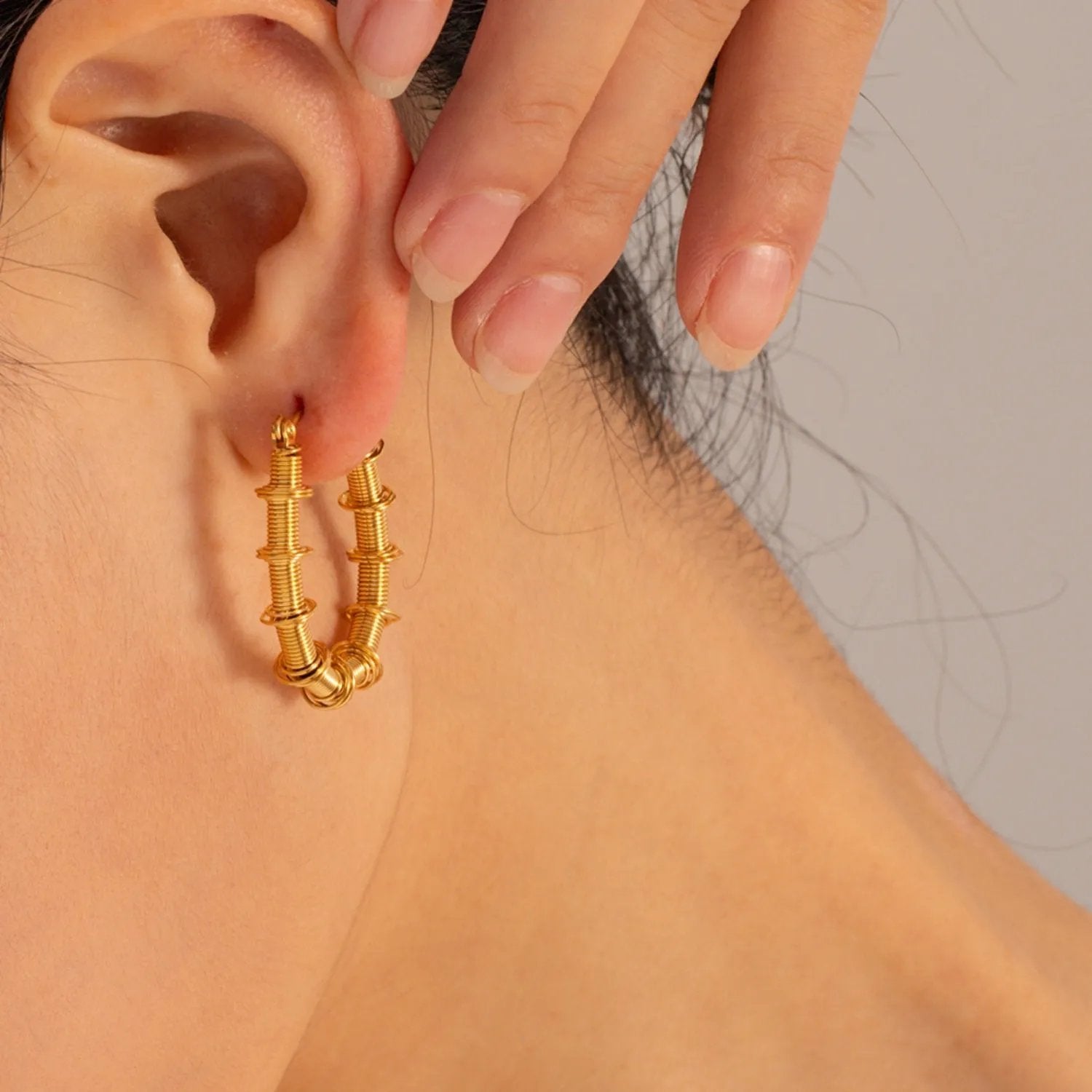 18K Gold-Plated Slinky Hoop Earrings