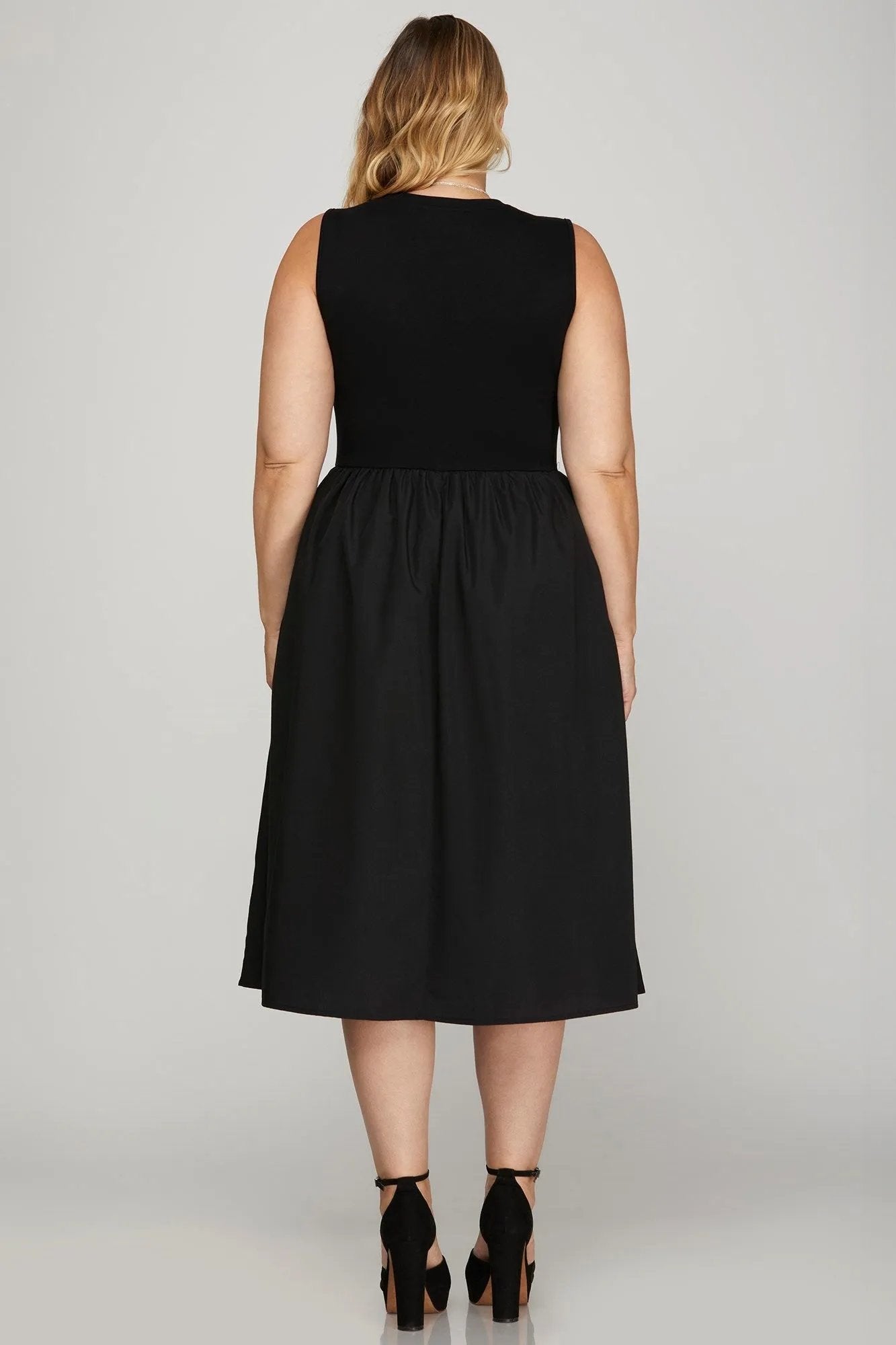 Stylish Sleeveless Black Midi Dress