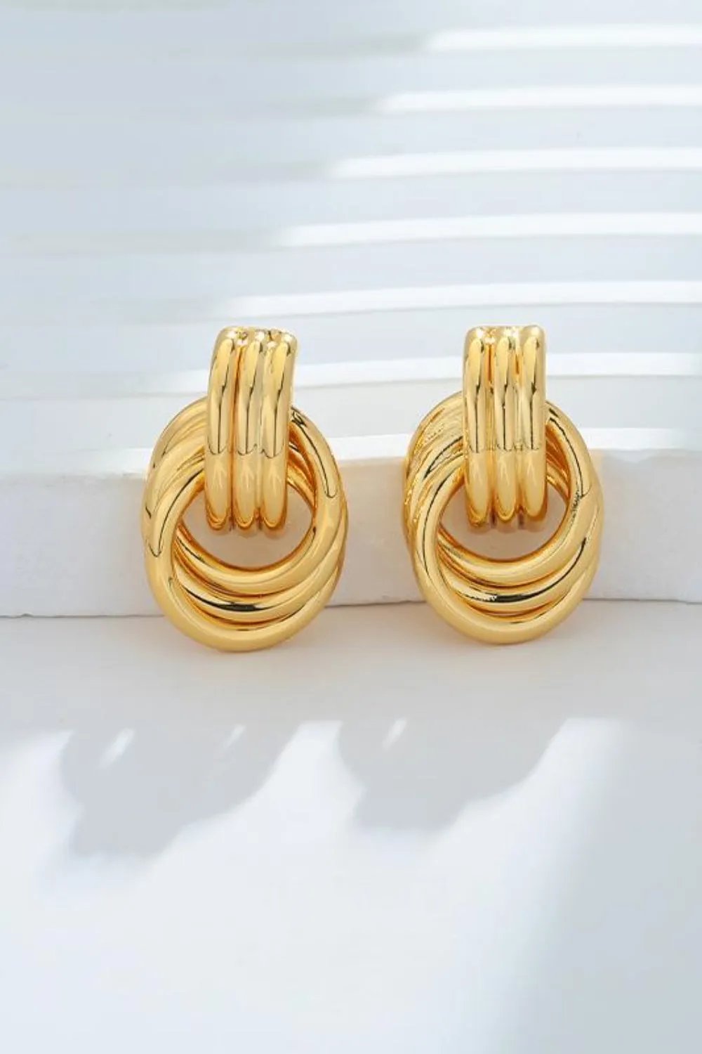 Mini Knot Stud Earrings: Simple Elegance to Complement Any Look