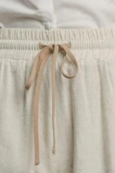 Blocked Scalloped Hem Oatmeal Color Shorts - Stylish and Comfortable for Summer 2025