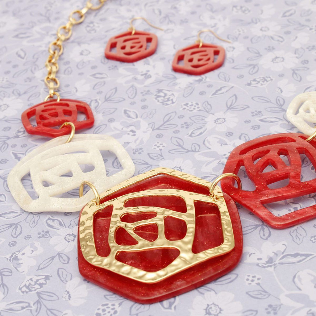 Acrylic Rose Necklace Marbled Red White Flowers Gold Chain Set