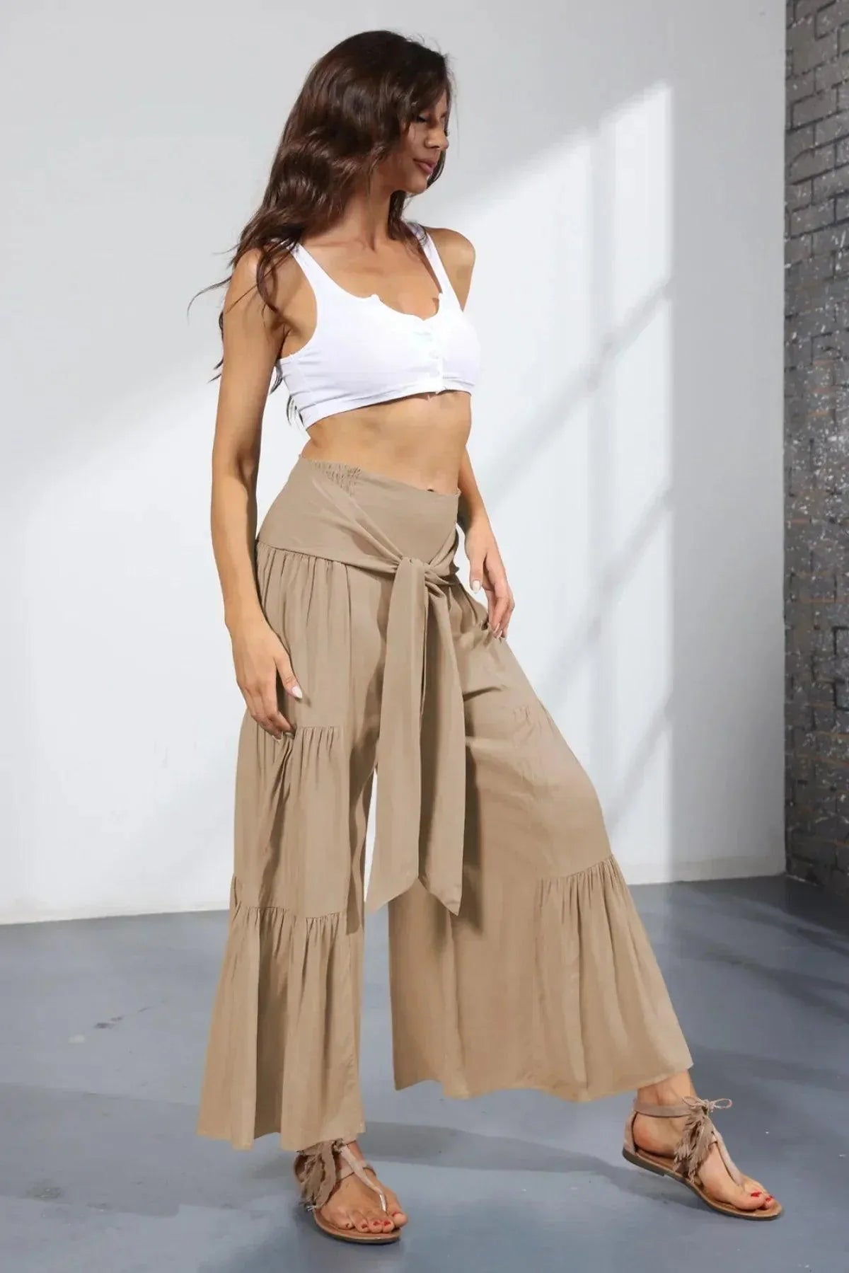 Belted Pleated Solid Wide Leg Pants Jewelry Bubble