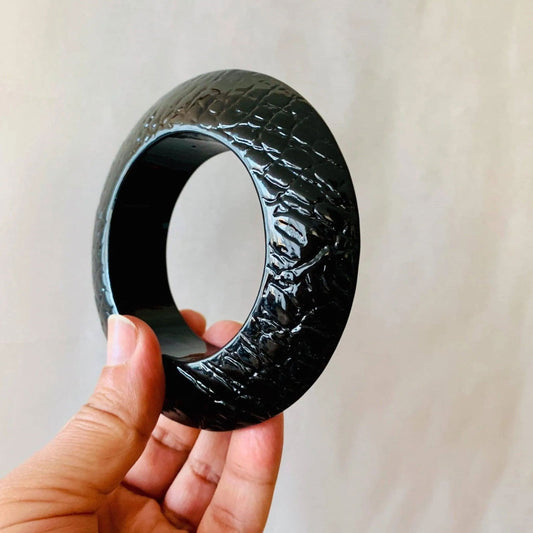 Black Resin Bangle Saucer Shaped Jewelry Bubble