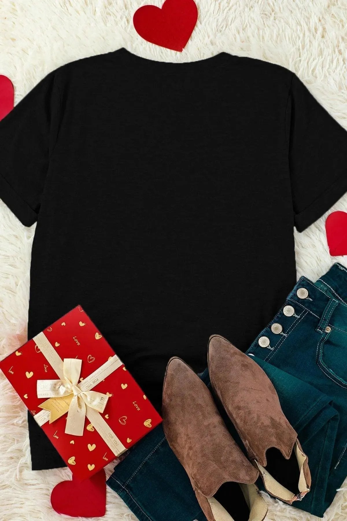 Black Tee Shining Heart Pattern Valentines T-Shirt