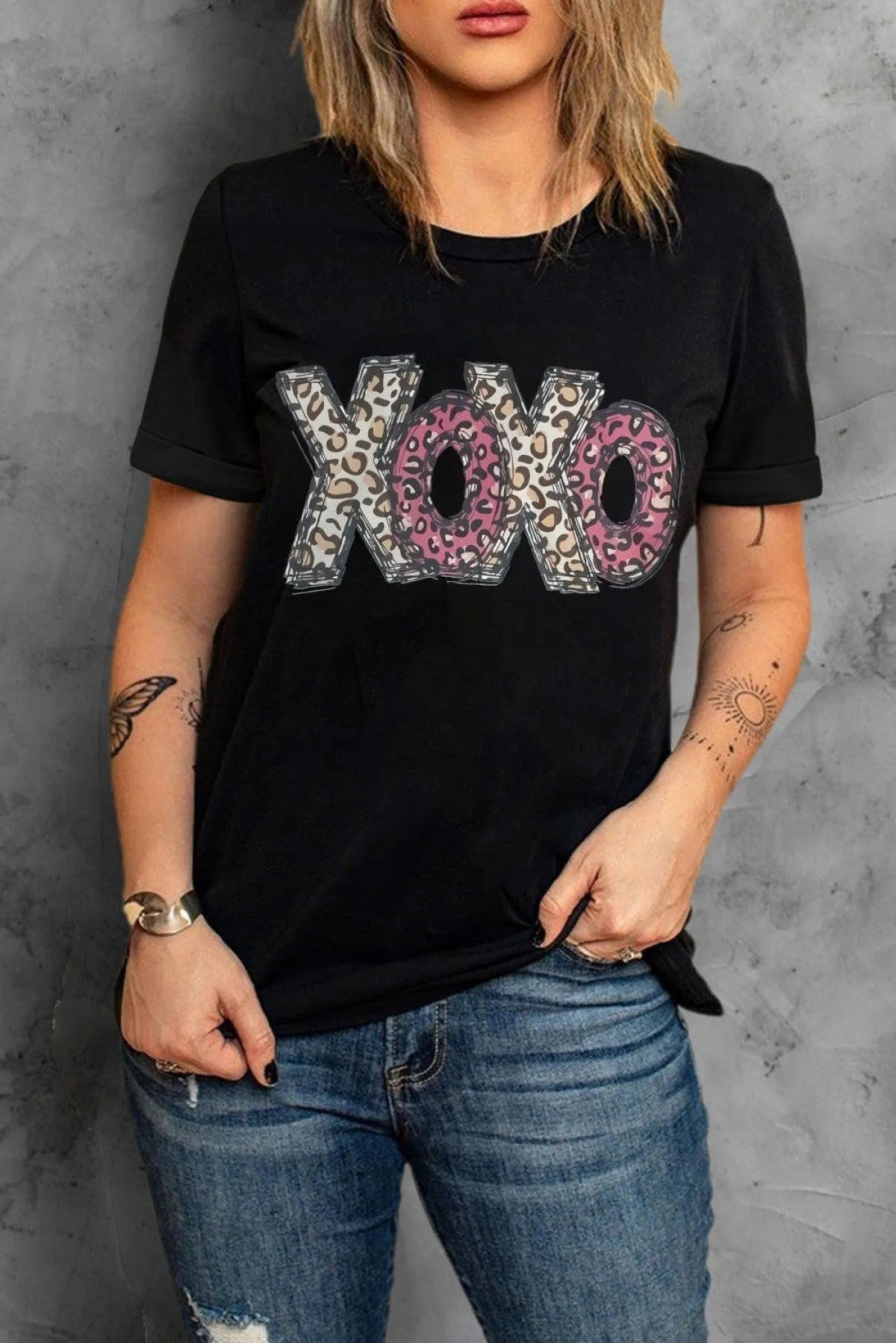 Black Tee XOXO Leopard Letter Print T Shirt Jewelry Bubble