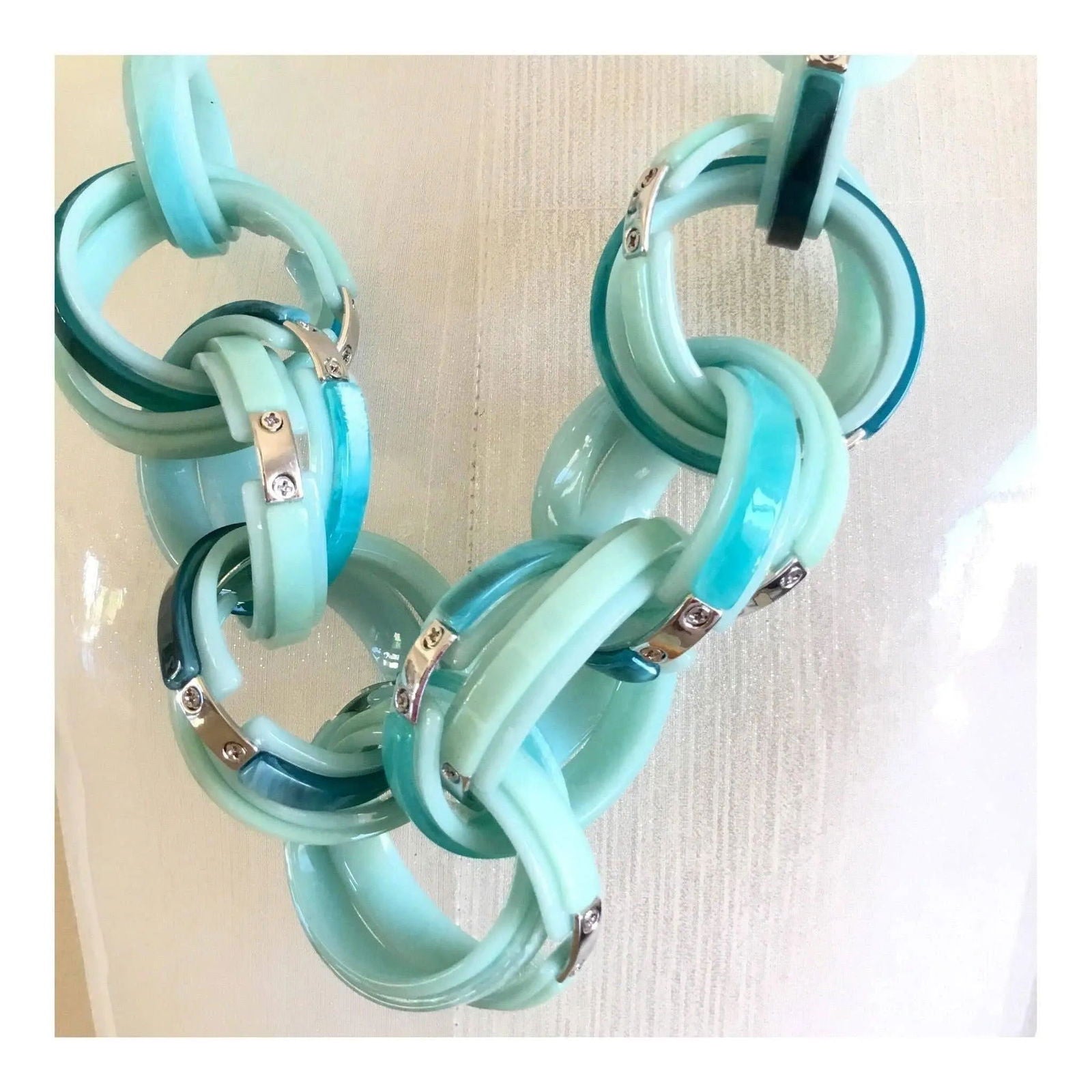 Blue Resin Jumbo Link Necklace Jewelry Bubble