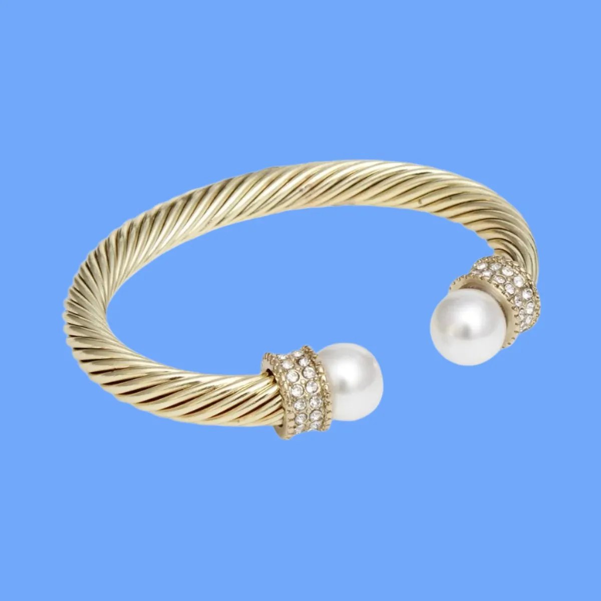 Trendy Gold Cuff Bracelet with Sparkling Accents: Stylish Statement Jewelry for Every Occasion