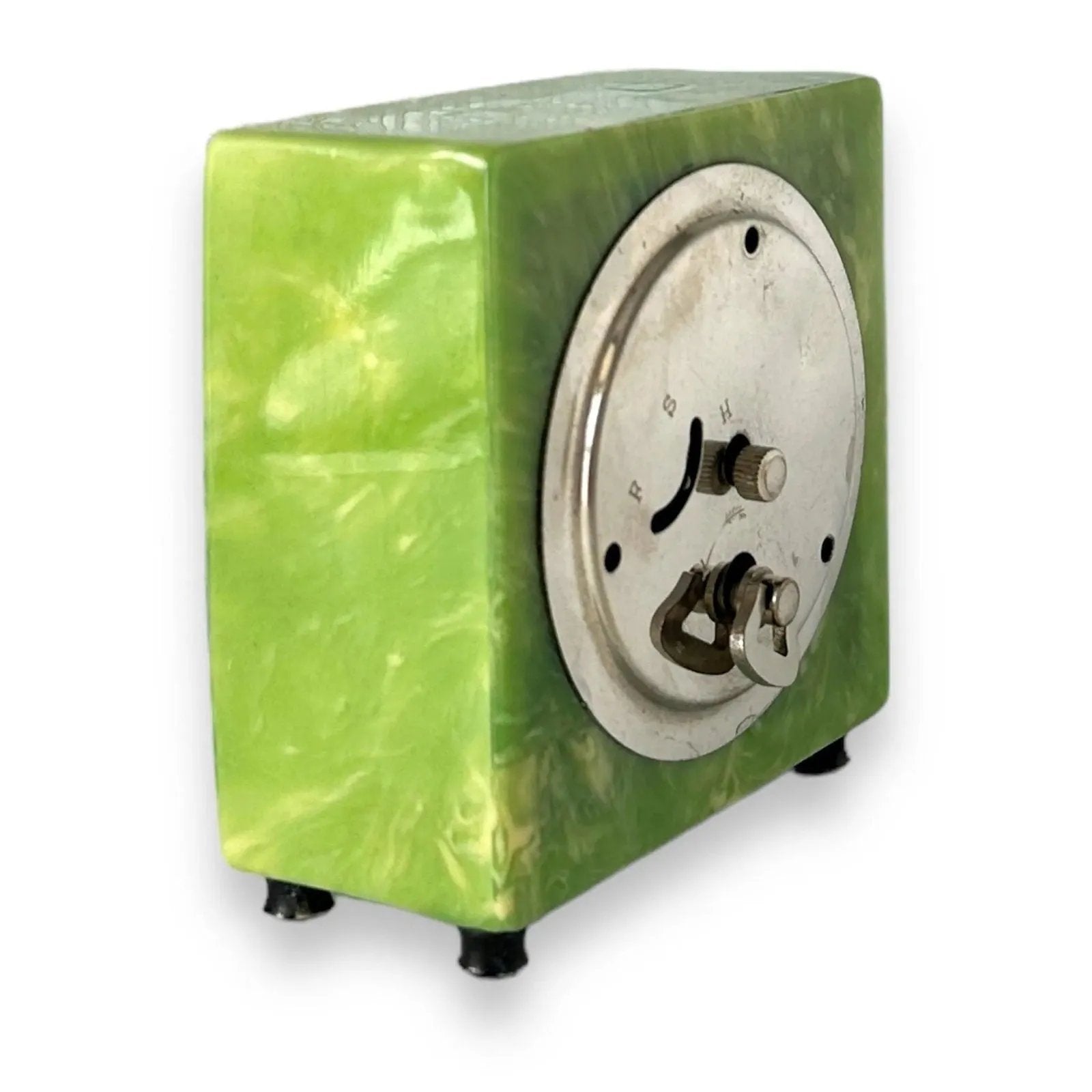 Bring this Vintage Green Clock Home for Nostalgic Beauty and Style!