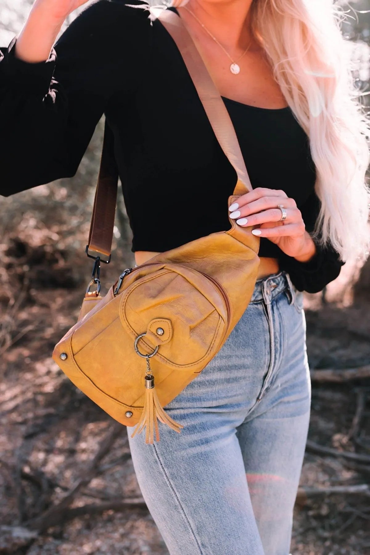 Brown Vintage Large Capacity Tassel Sling Bag Jewelry Bubble