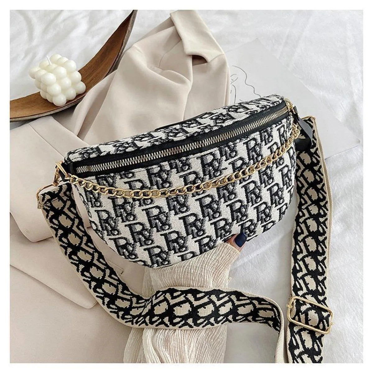 Casual Letter Crossbody Bag With Chain Jewelry Bubble