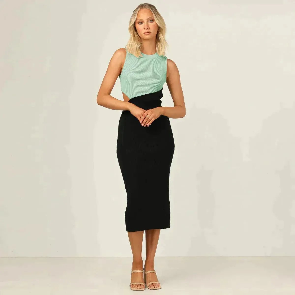 Colorblock Cut Out Ribbed Tube Dress